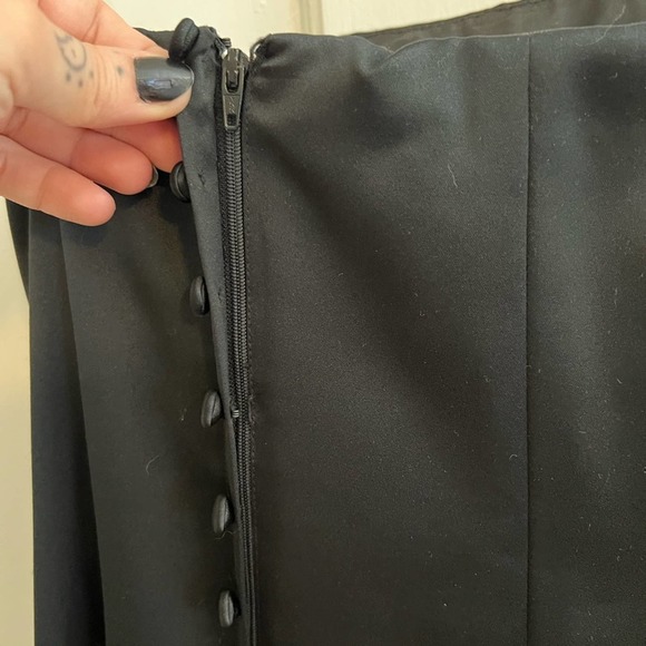 Nicole Miller Black Strapless Evening Gown - Picture 4 of 9